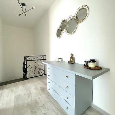 Seafront Duplex Sea View And Spacious Gardens Porto Recanati