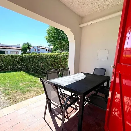Seafront Duplex Sea View And Spacious Gardens Villa