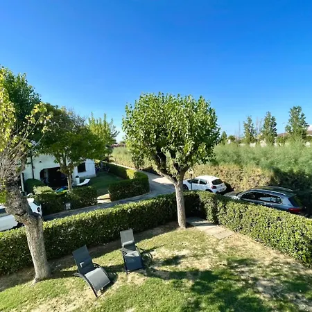 Seafront Duplex Sea View And Spacious Gardens * Porto Recanati