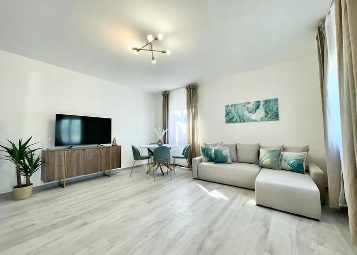 Βίλα Seafront Duplex Sea View And Spacious Gardens