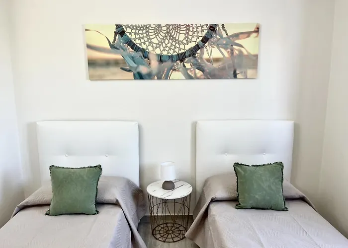 Βίλα Seafront Duplex Sea View And Spacious Gardens *