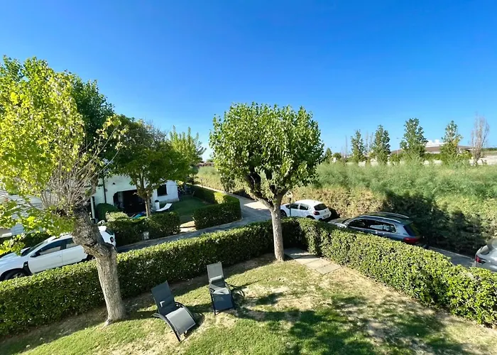 Seafront Duplex Sea View And Spacious Gardens * Porto Recanati